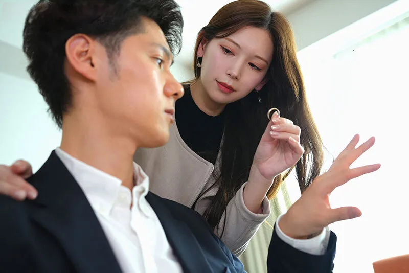 Bà xã đi đi giã ngoại, anh xã ở nhà bị nhỏ em bà xã gạ đụ không trượt phát nào